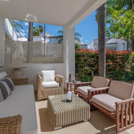 度假居 Monteros 马尔韦利亚