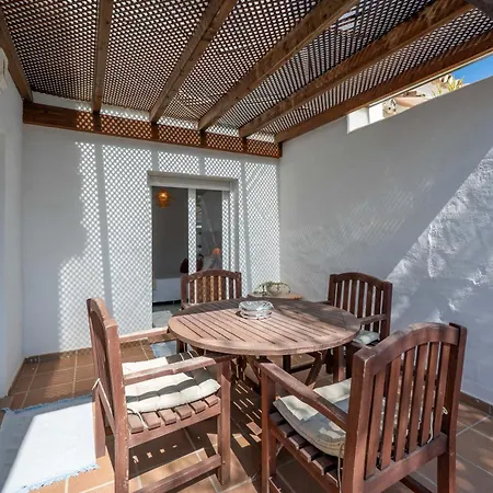 Monteros * 马尔韦利亚