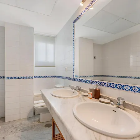 Monteros 度假居 马尔韦利亚